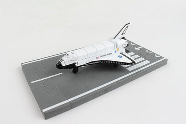 Daron RW220 Worldwide Trading Runway 24 Space Shuttle