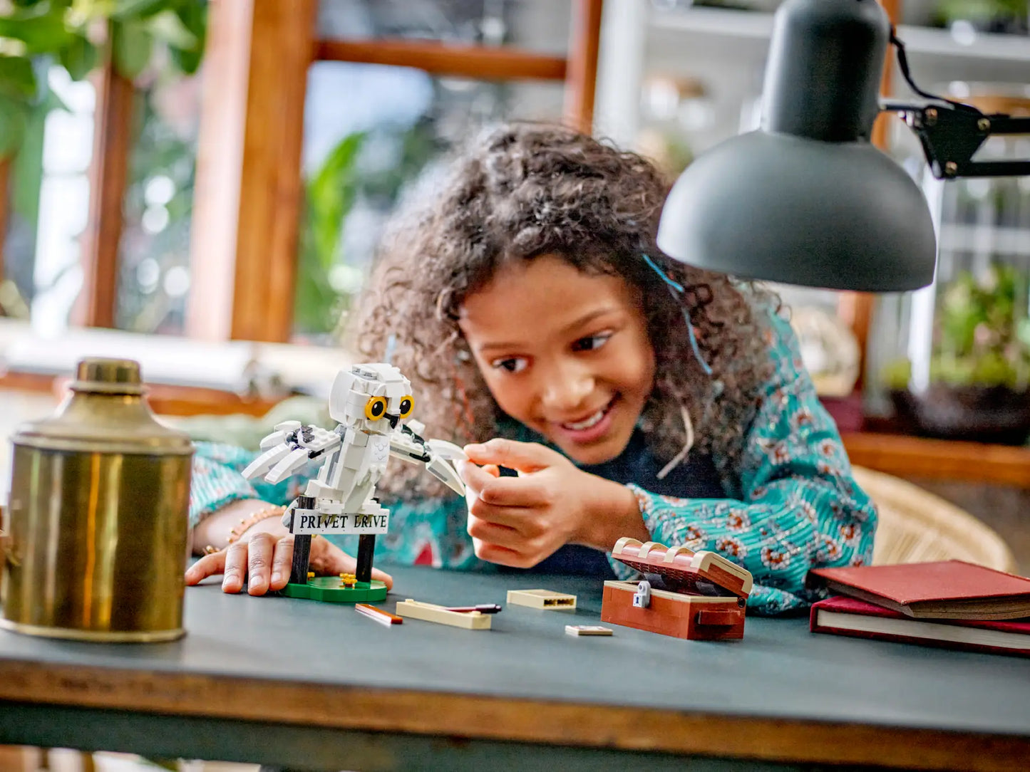 LEGO® Harry Potter™ 76425 Hedwig™ at 4 Privet Drive