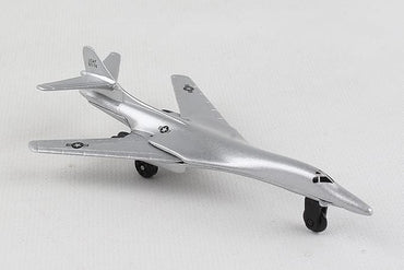 Daron Worldwide Trading RW025 Runway24 B-1 Vehicle Silver