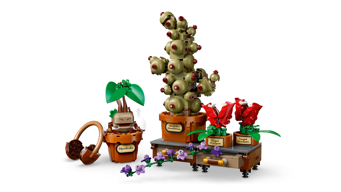 LEGO® 76474 Harry Potter™ Hogwarts™ Herbology Plants