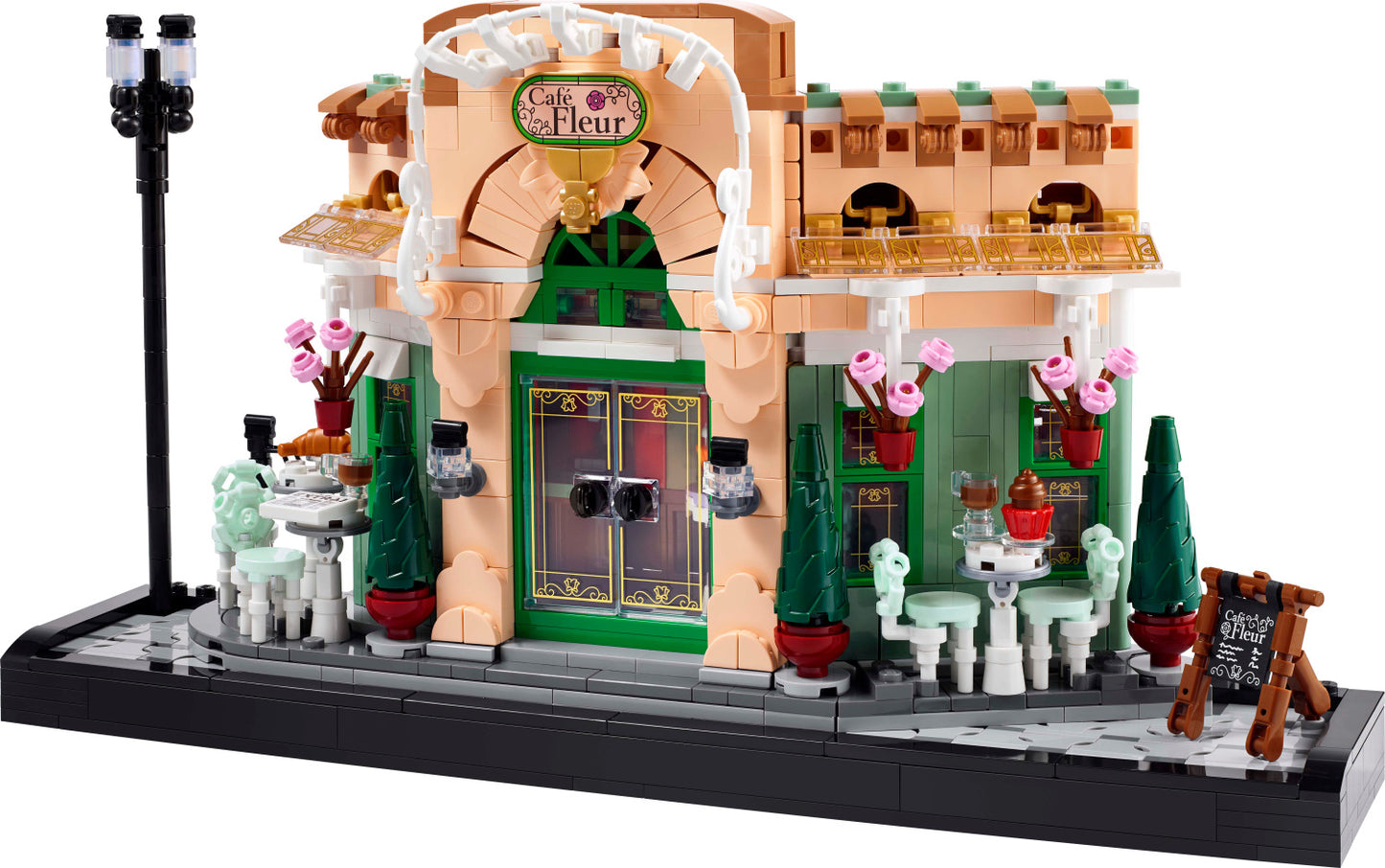 LEGO Icons: French Café