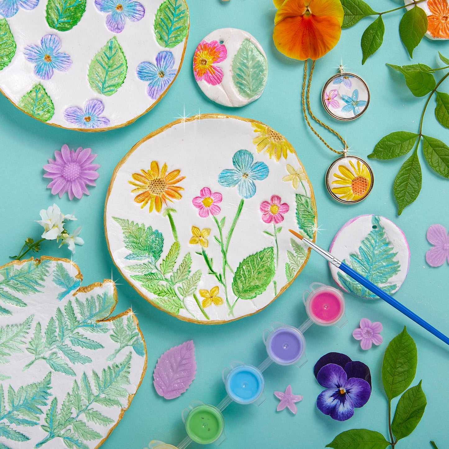 Bright Stripes Wish*Craft Flower Power Pottery