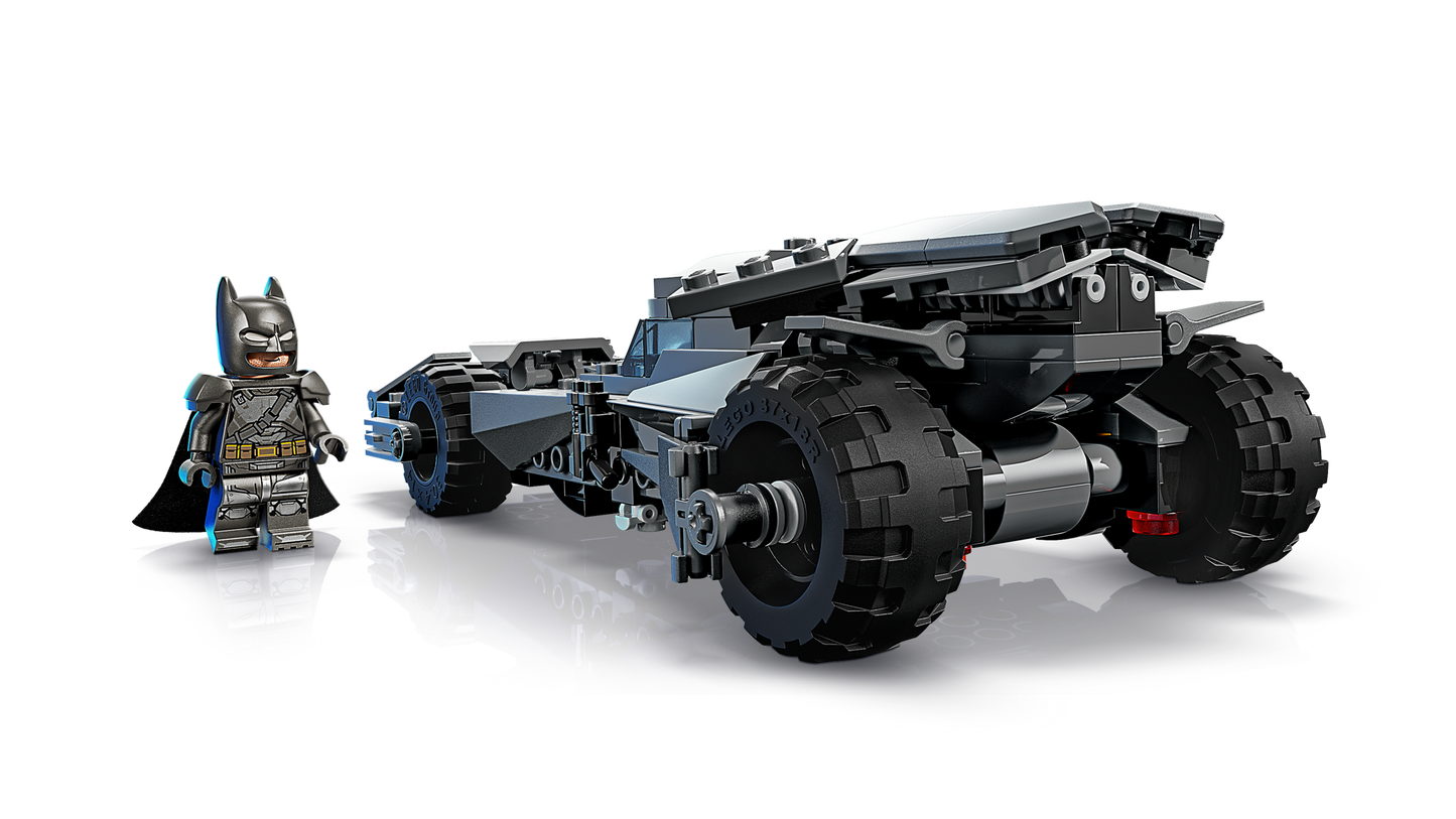 LEGO® 76331  Batman™ Batman v Superman™ Batmobile™