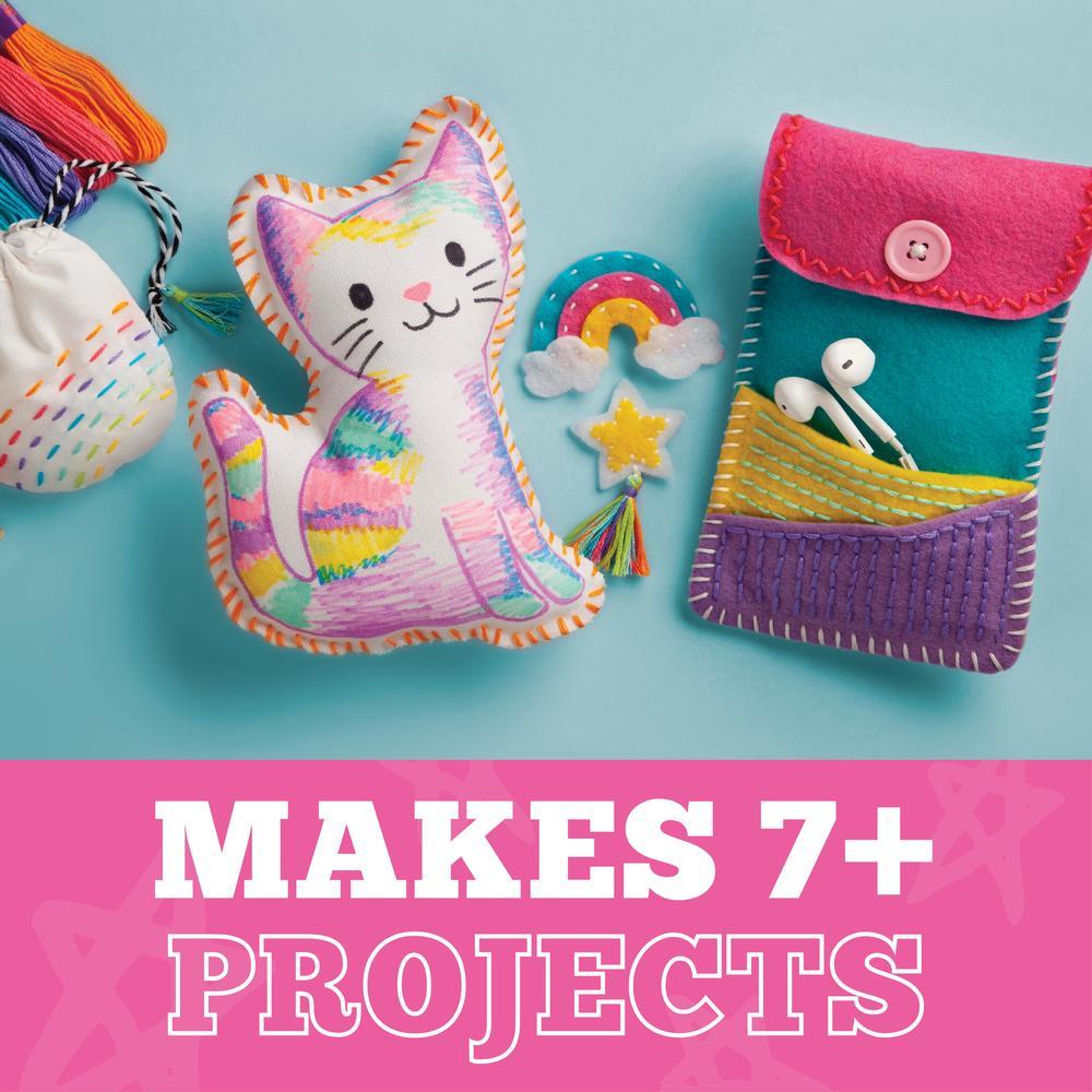 Play Monster Craft-tastic Let's Learn To Sew