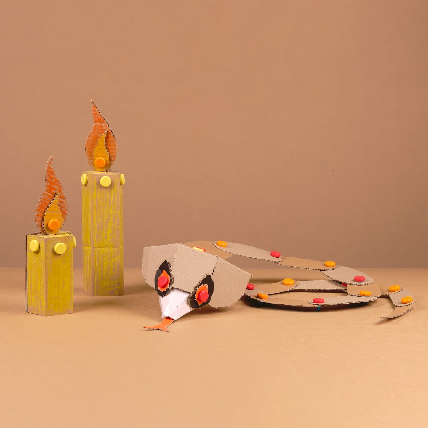 Makedo Cardboard Construction Scru-Dot Summer Daze