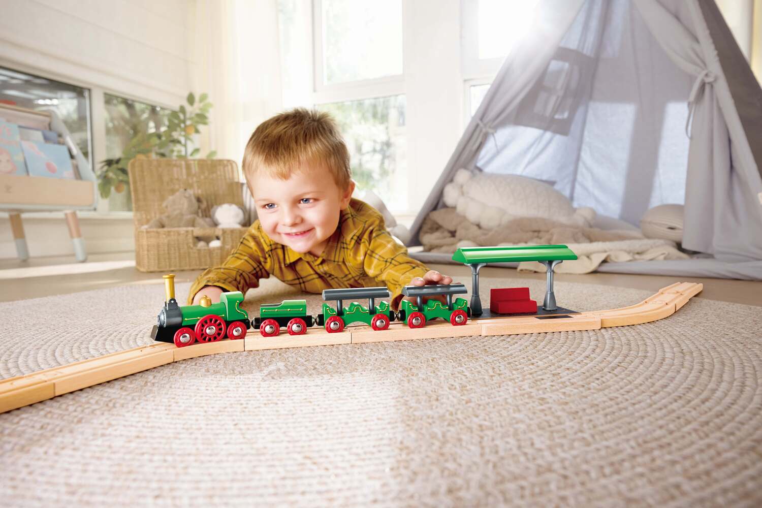 Retro Train with Foldable Chimney