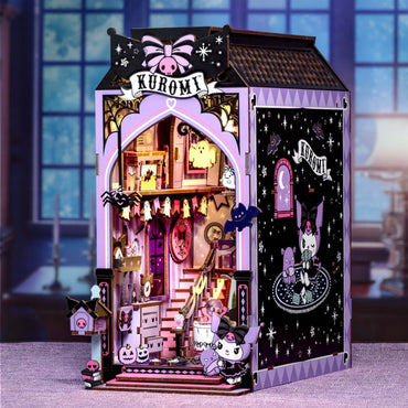 Kuromi™ Spooky House