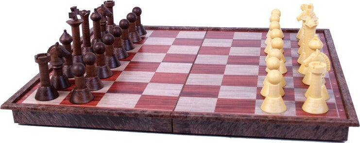 Woody Magnetic Chess Set