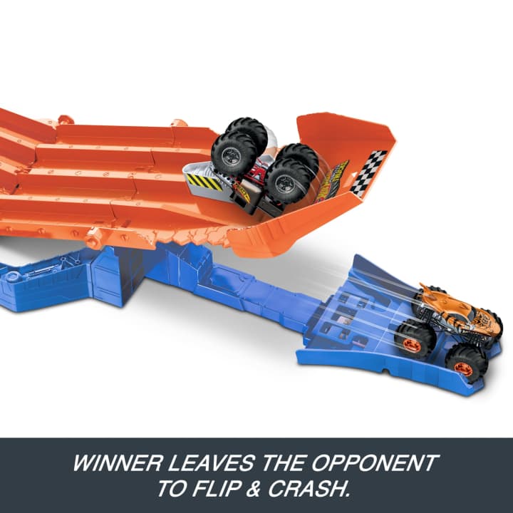 Mattel Hot Wheels Monster Trucks Sharks vs Dinos Racedown Destruction Track Set