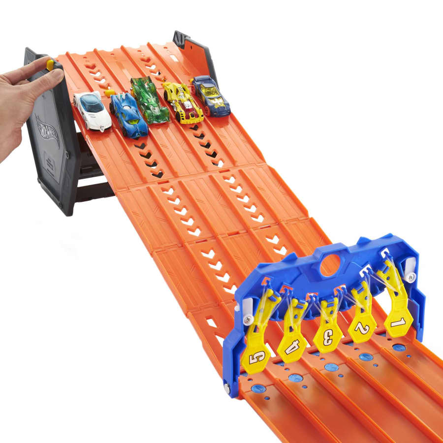 Mattel Hot Wheels Roll Out Raceway Track Set