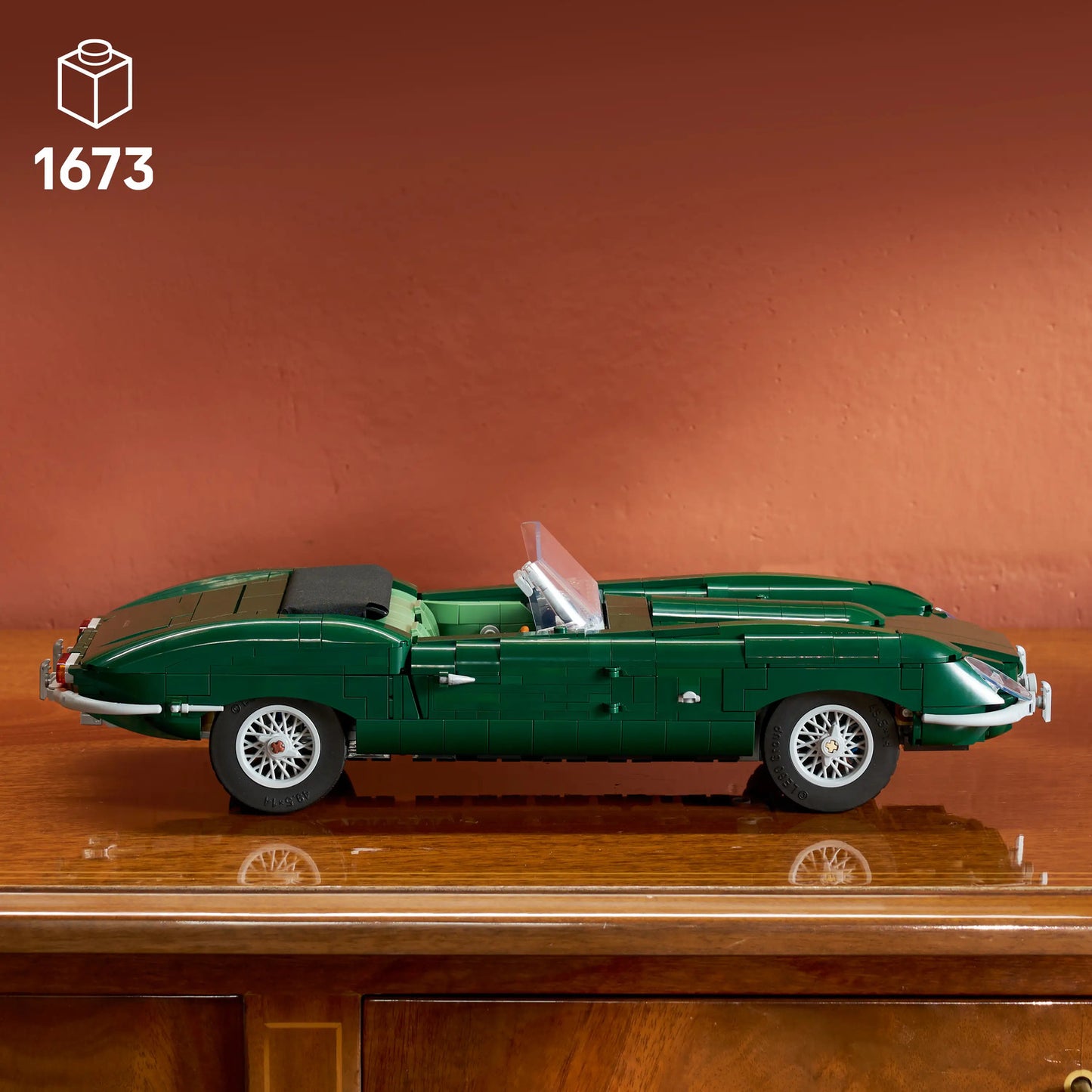 LEGO® Icons Jaguar E-Type