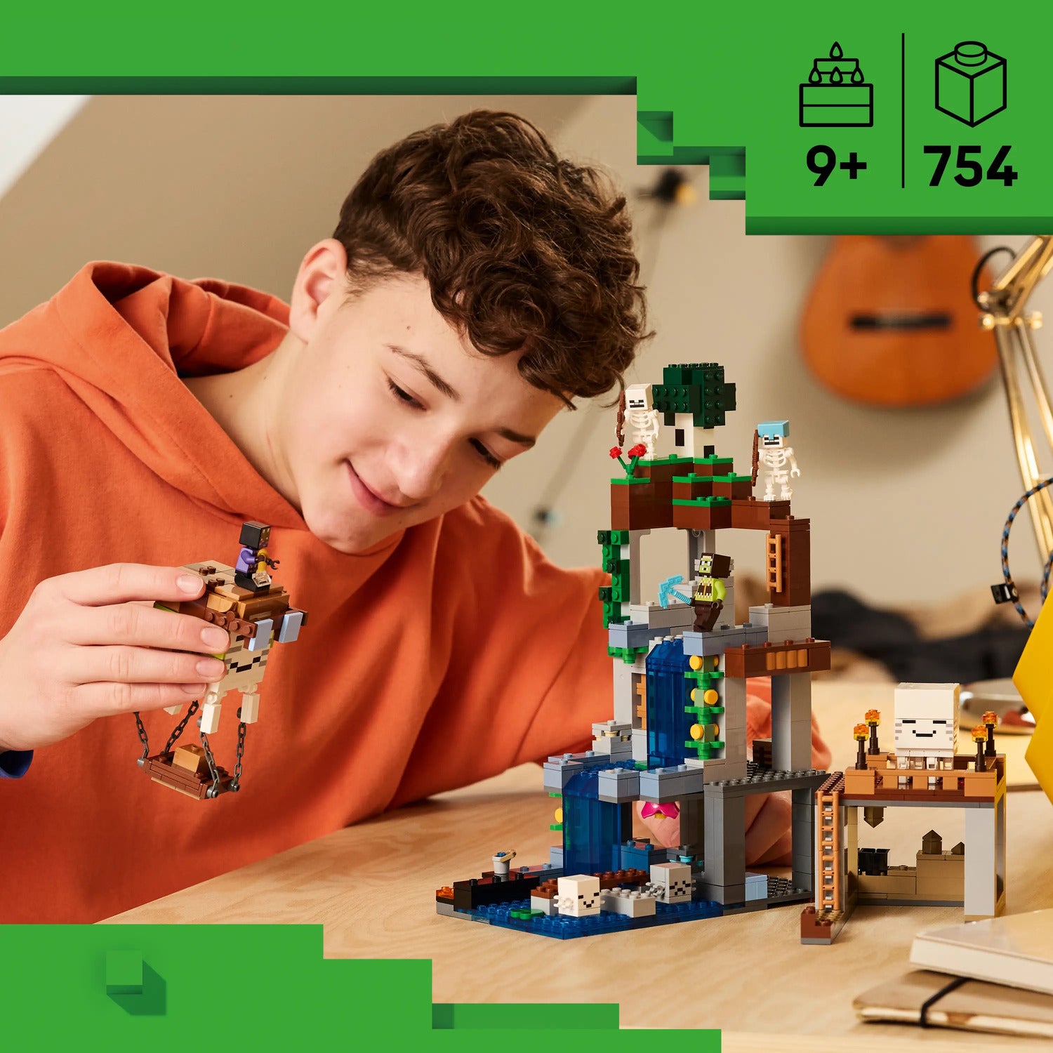 LEGO® Minecraft® Ghast Station