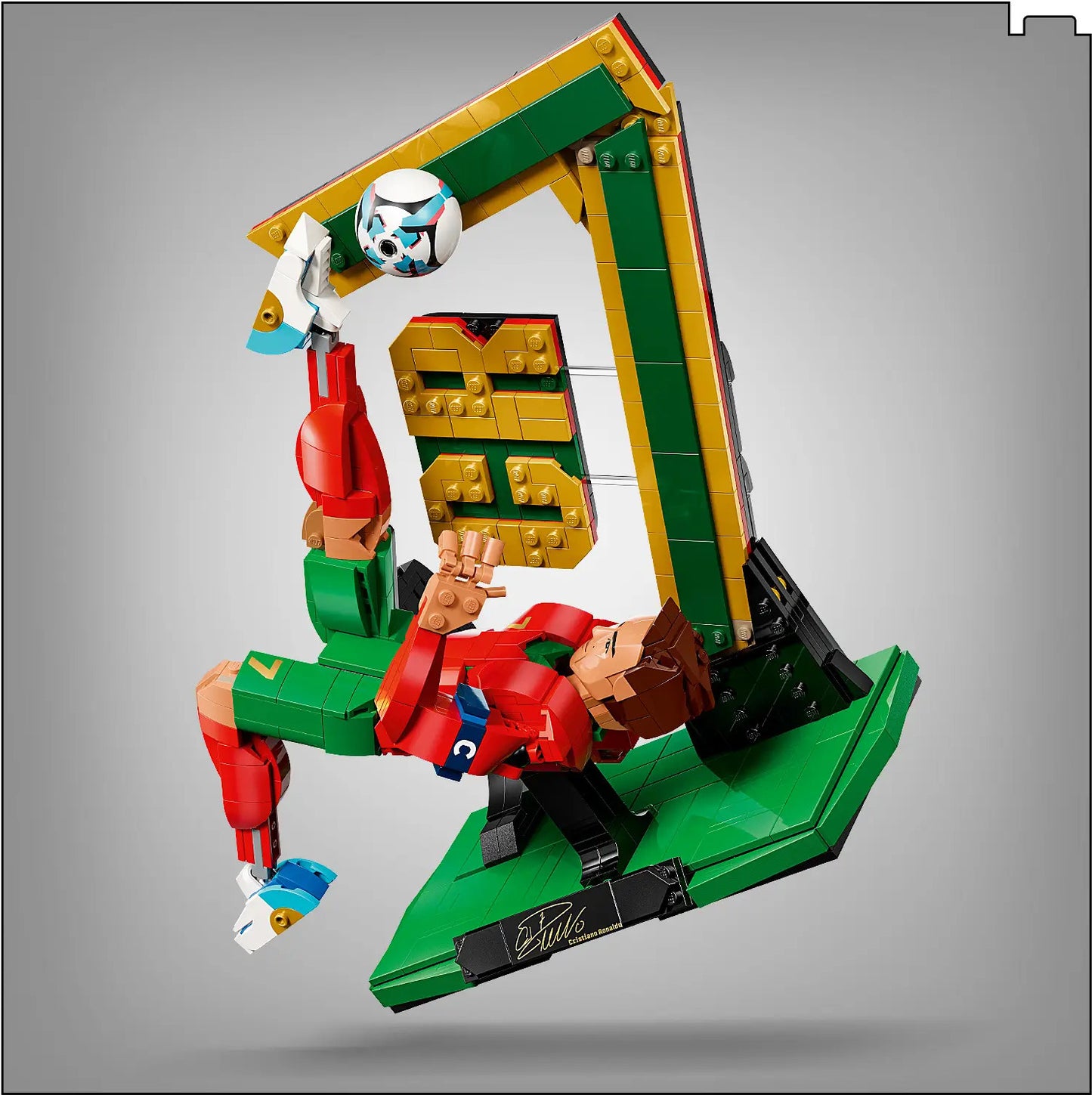LEGO® Editions Cristiano Ronaldo – Soccer Legend