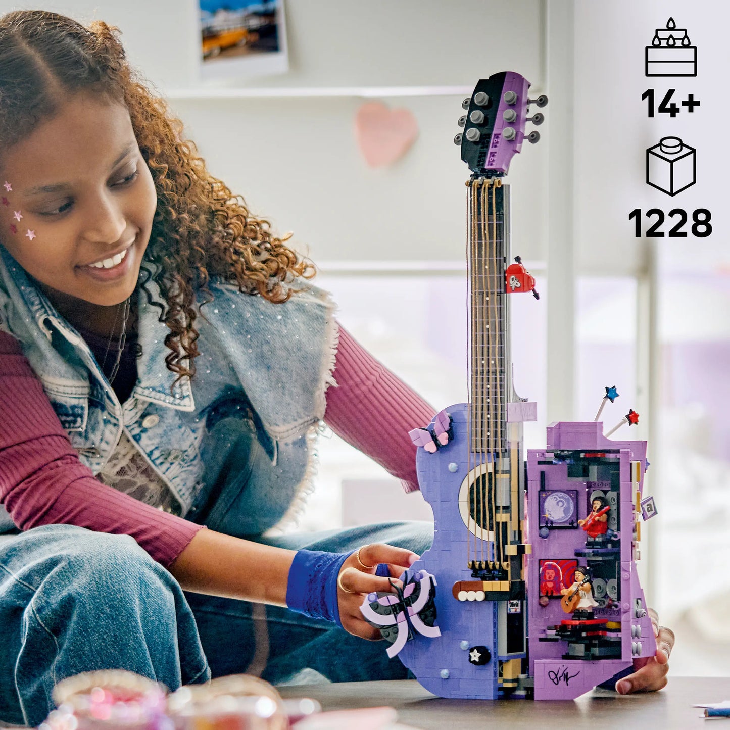LEGO® Editions Olivia Rodrigo’s Dual Guitar