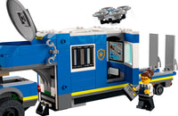 LEGO City: Police Mobile Command Truck